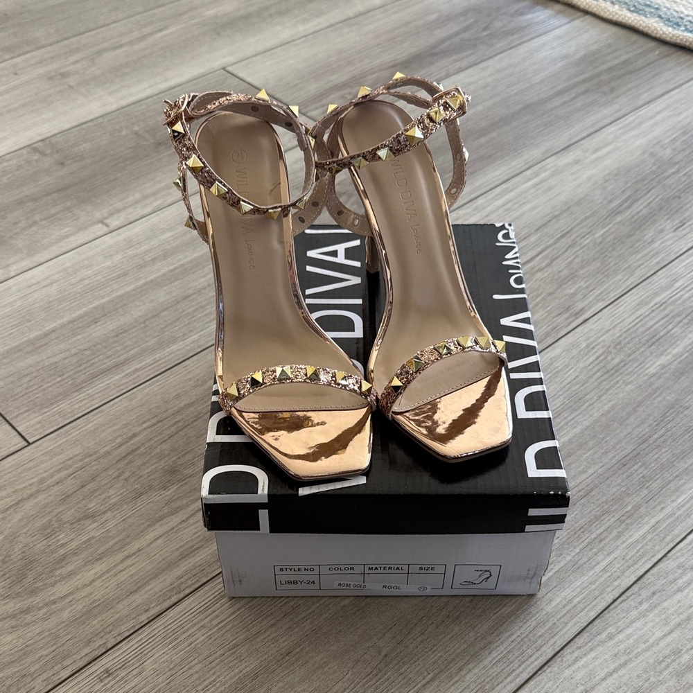 Wild Diva Lounge Rose Gold Strappy Studded High Heels 7.5 New